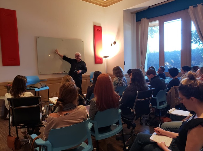 steve whiteboard teaching